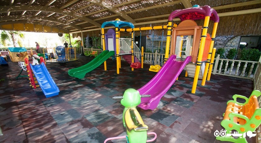 محوطه مخصوص بازی کودکان